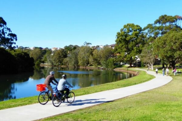 Greenways for a healthy city