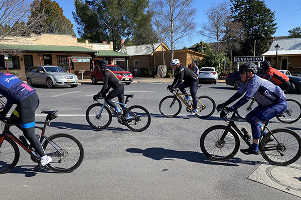 One of four pelotons of Legacy riders pull in at Bundanoon on their way to Canberra (Image: Bicycle NSW)